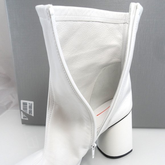 NIB$1250 Balenciaga Glove 80mm Zipped Shiny Soft Leather Ankle Bootie Boots 37 7 - Picture 12 of 17